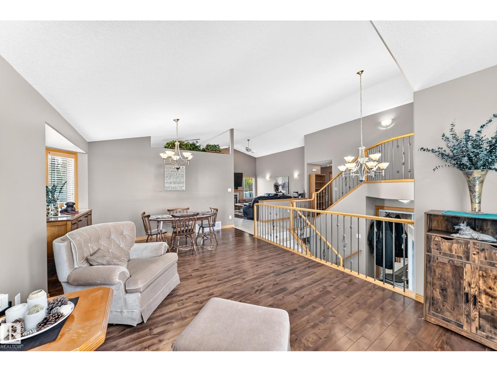 15104 48 St Nw Property Photo 6
