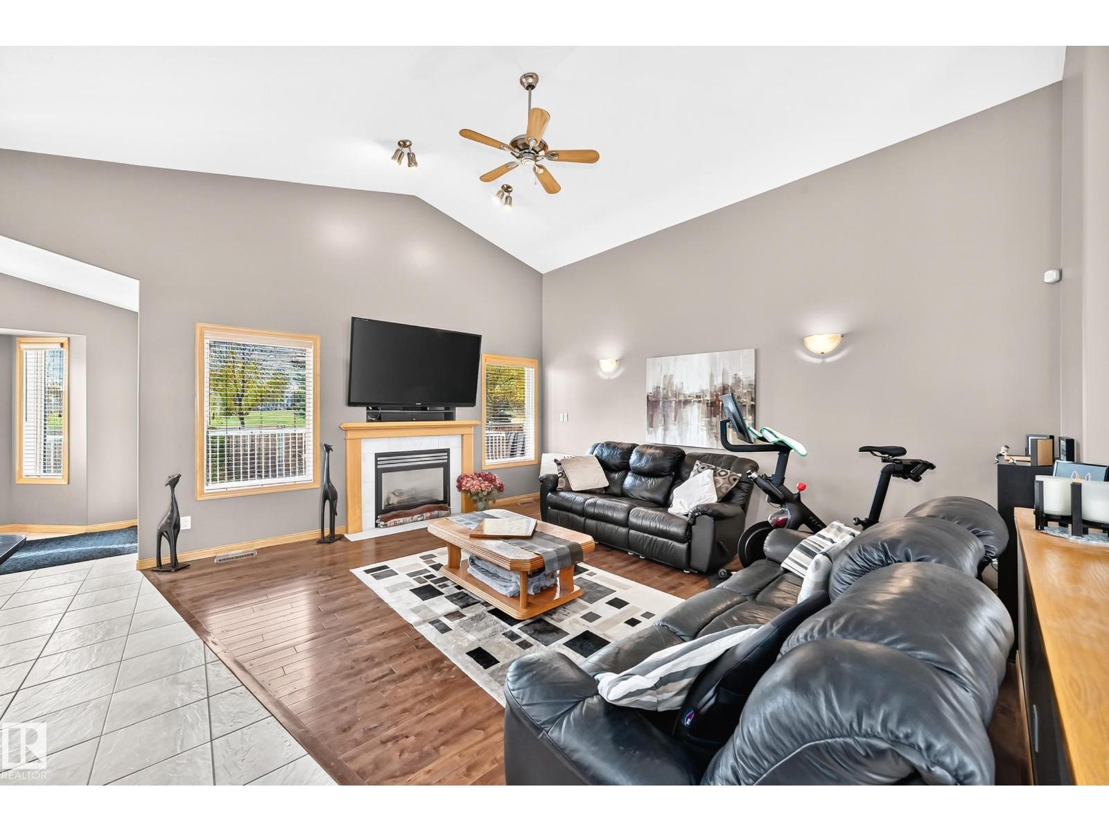 15104 48 St Nw Property Photo 10