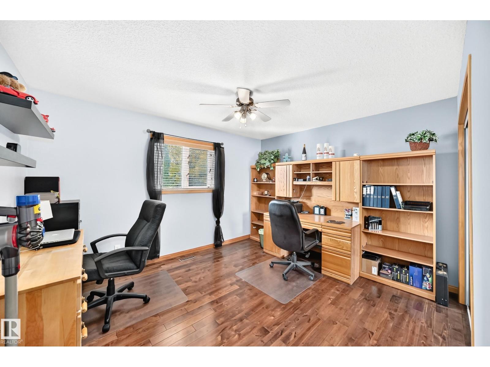 15104 48 St Nw Property Photo 14