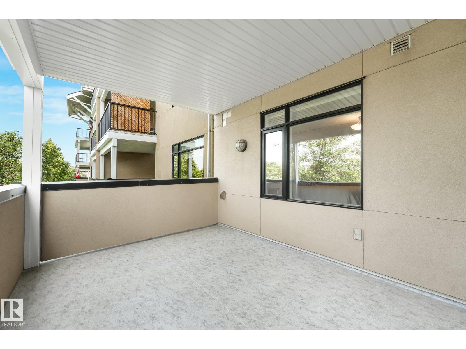 #209 1589 Glastonbury Bv Nw Property Photo 29