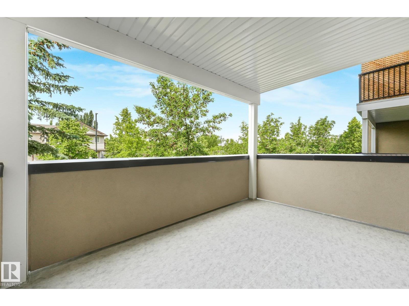 #209 1589 Glastonbury Bv Nw Property Photo 30