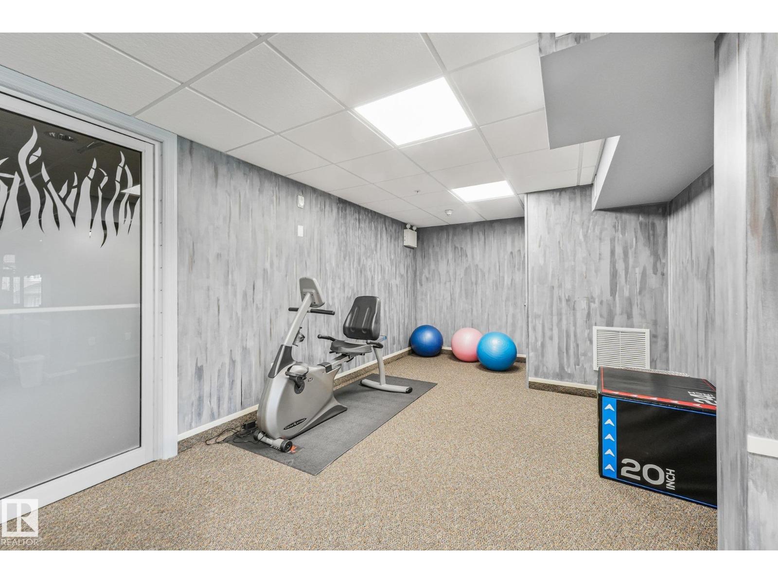 #209 1589 Glastonbury Bv Nw Property Photo 32