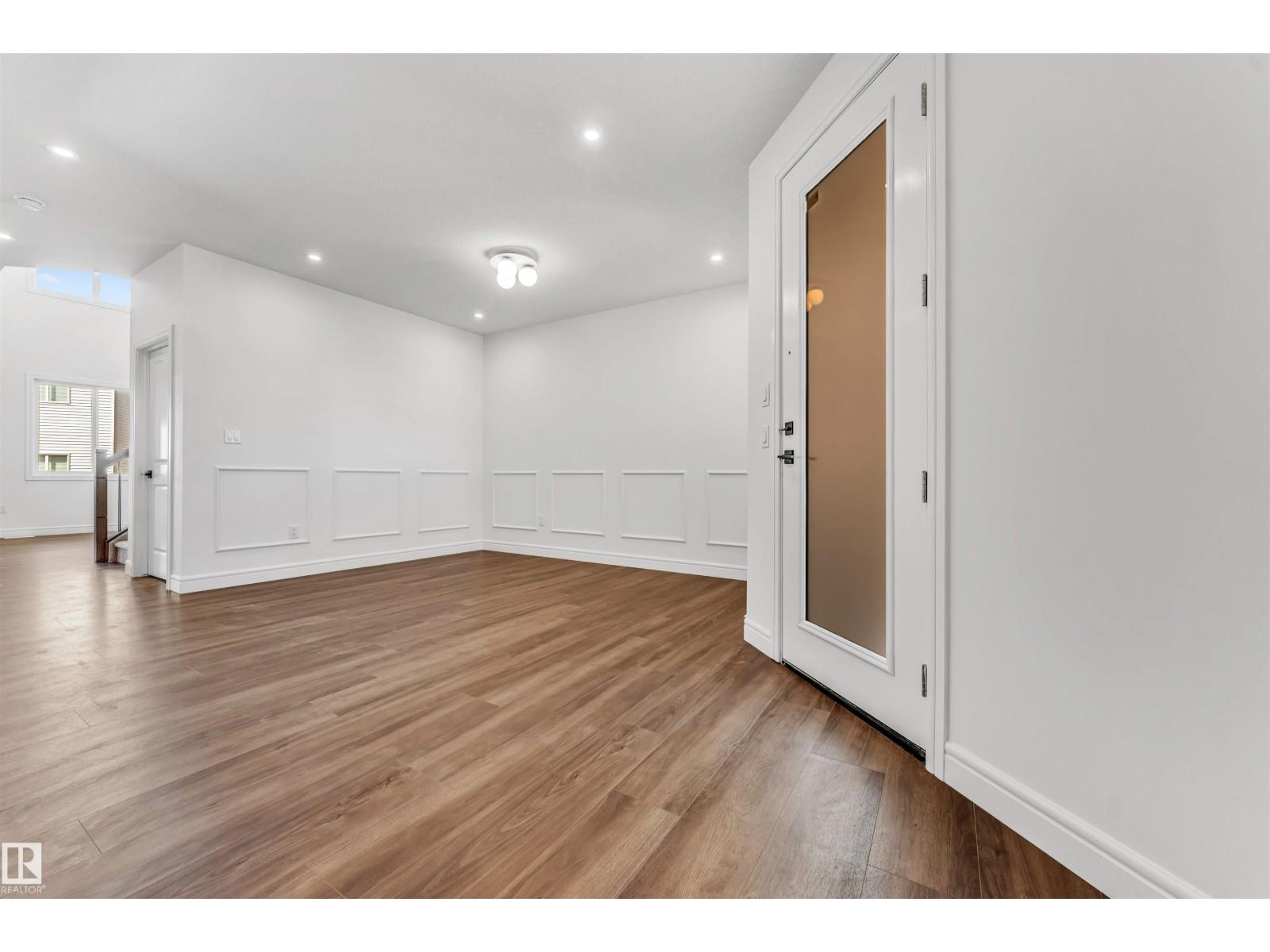 19420 25 Ave Nw Property Photo 11