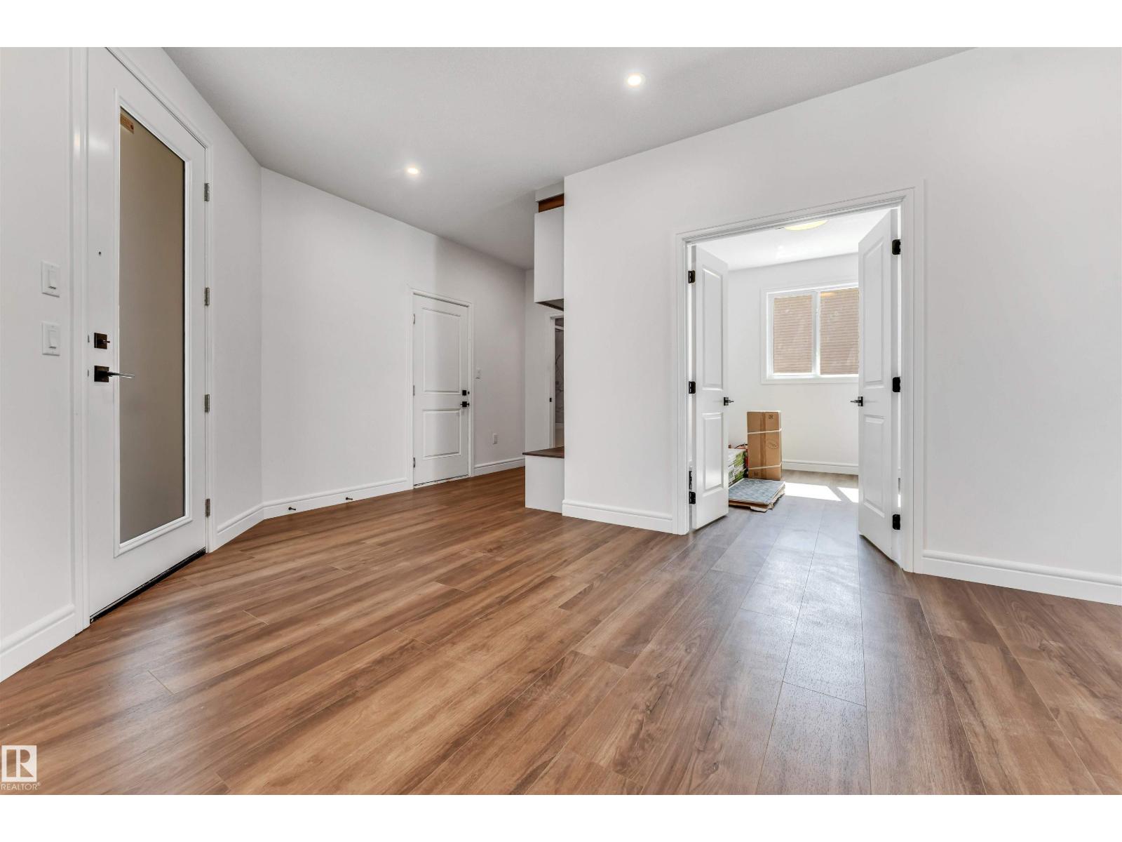 19420 25 Ave Nw Property Photo 13