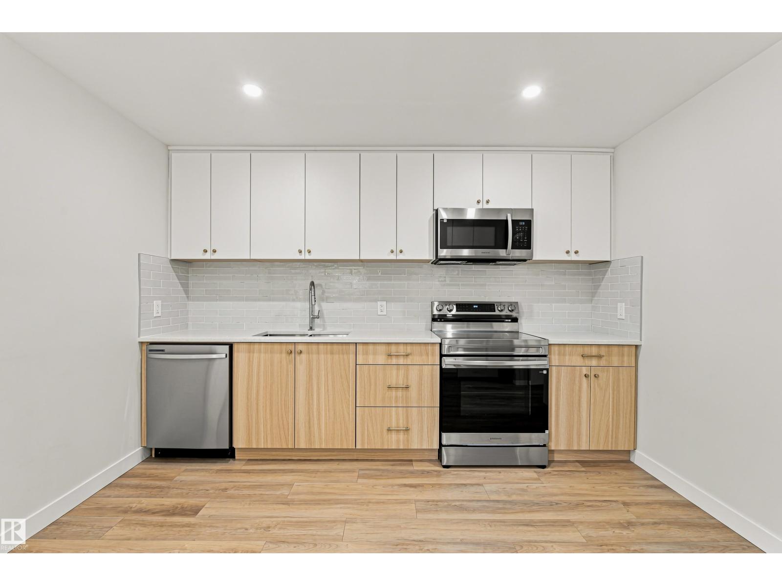#21 9375 172 St Nw Property Photo 8