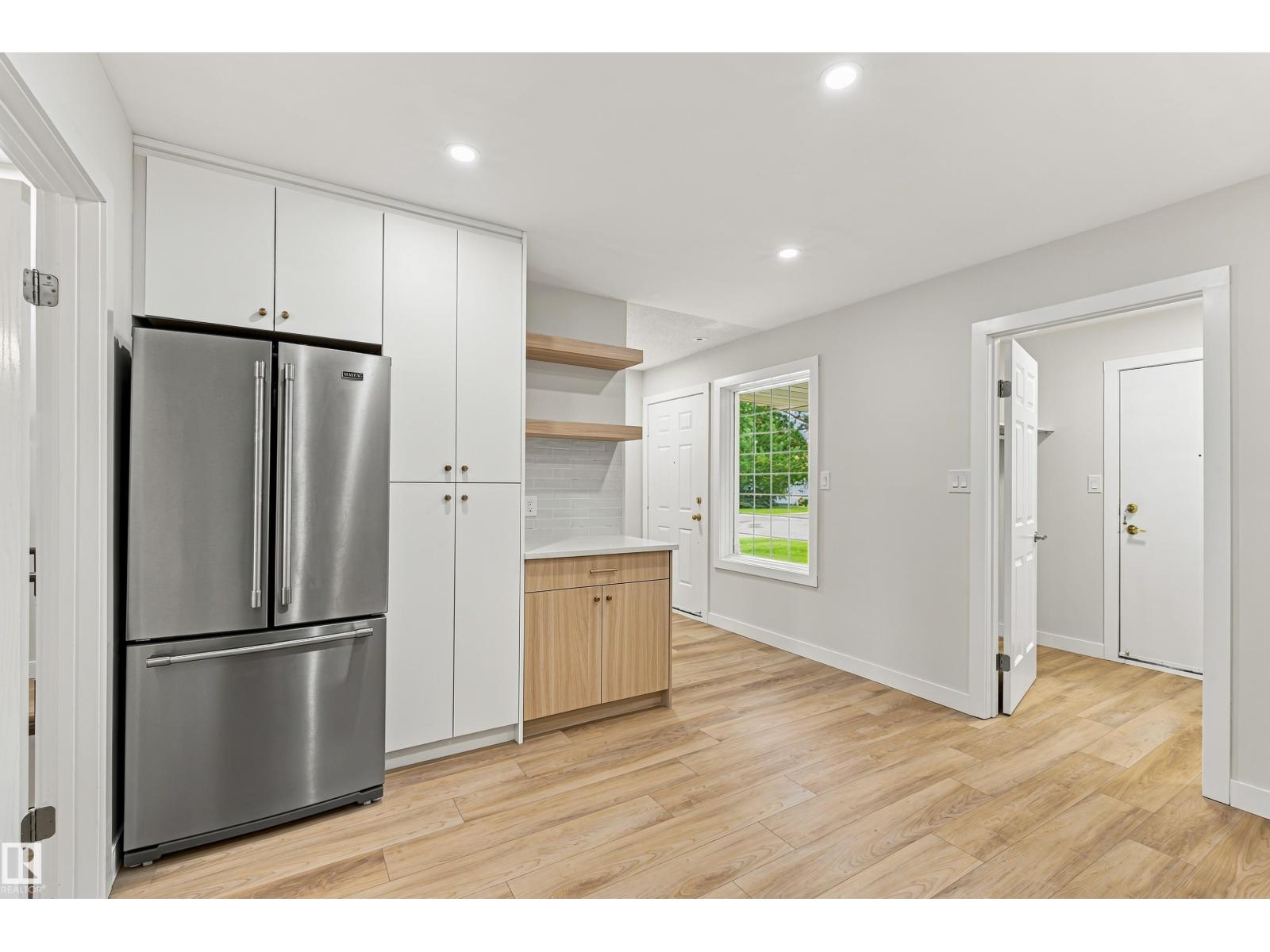 #21 9375 172 St Nw Property Photo 10
