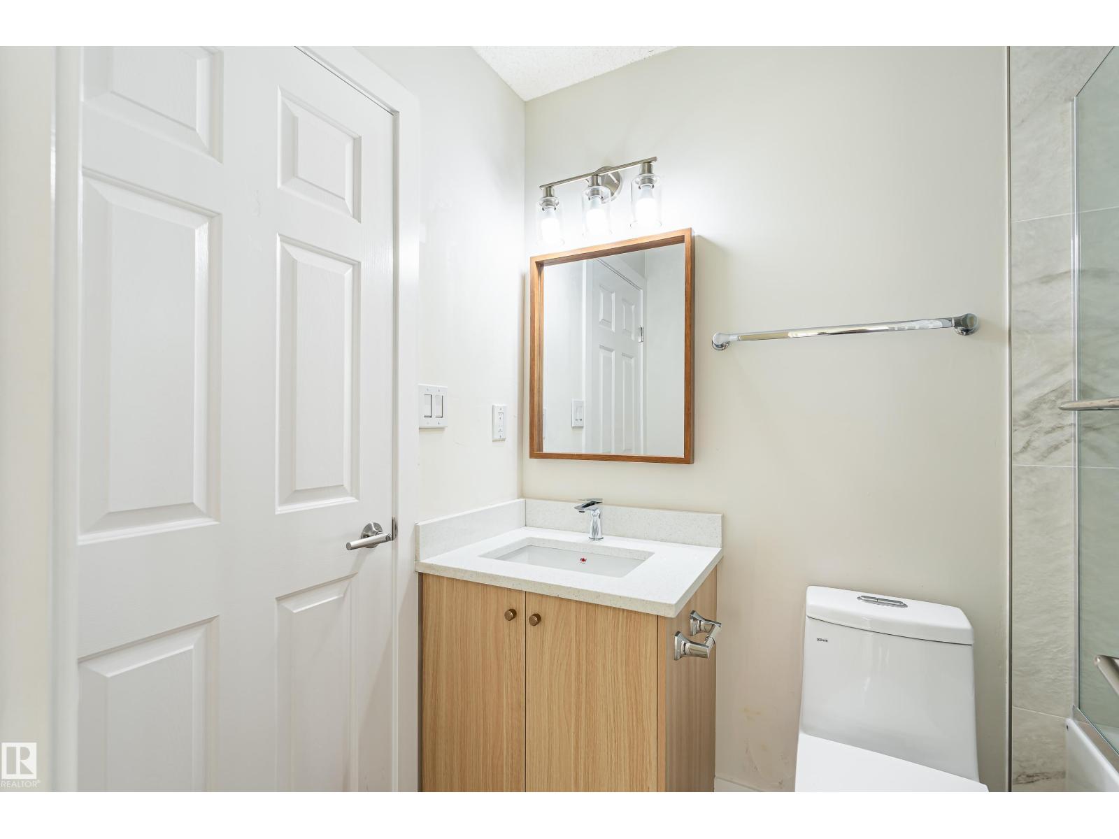 #21 9375 172 St Nw Property Photo 25
