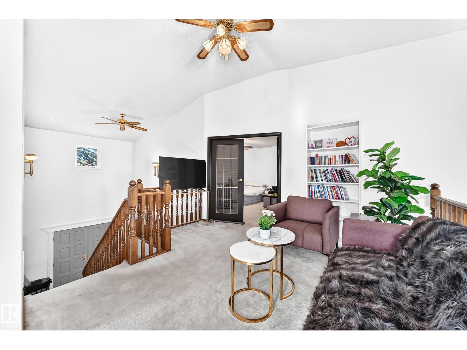 92 Howson Cr Nw Property Photo 34