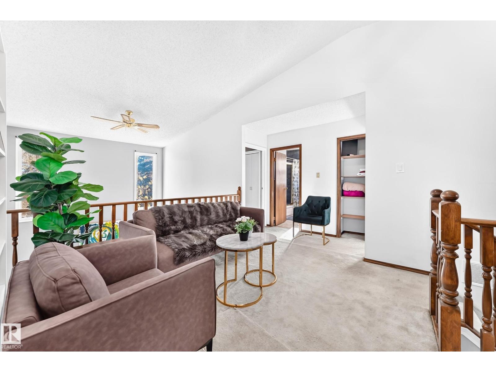 92 Howson Cr Nw Property Photo 36