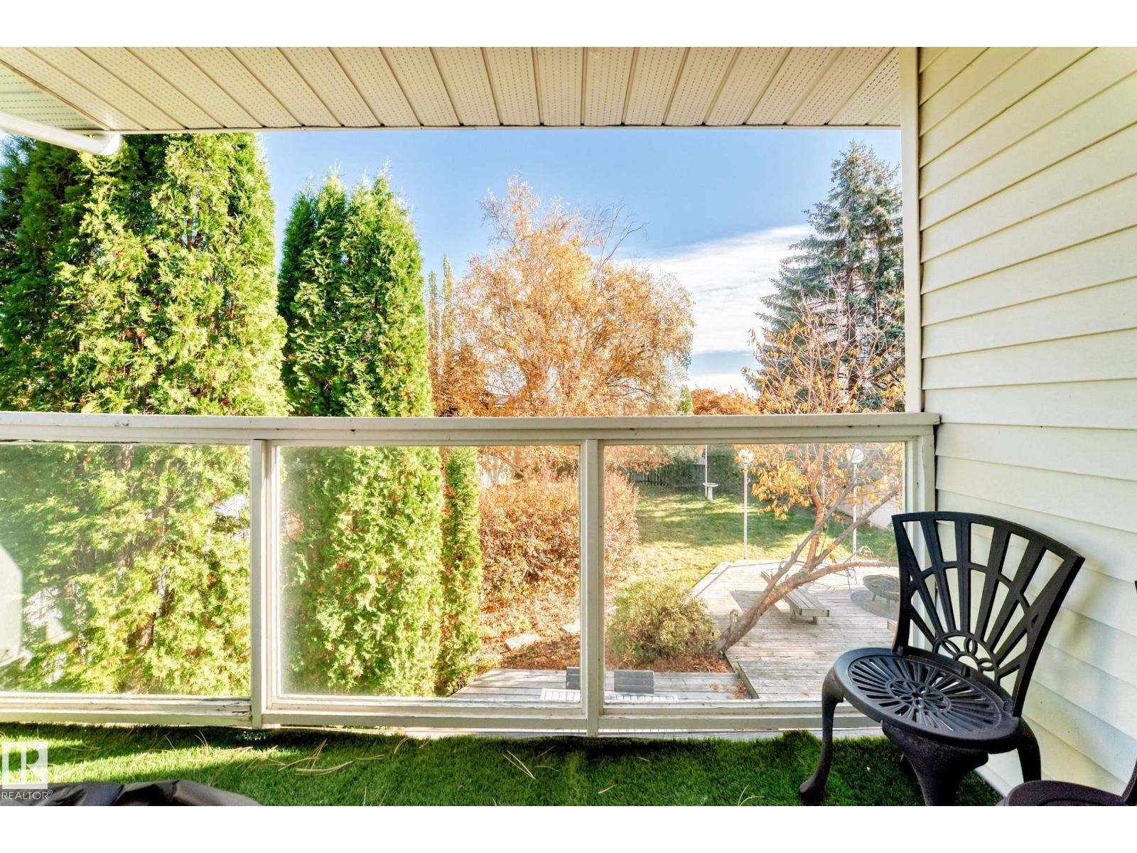92 Howson Cr Nw Property Photo 42