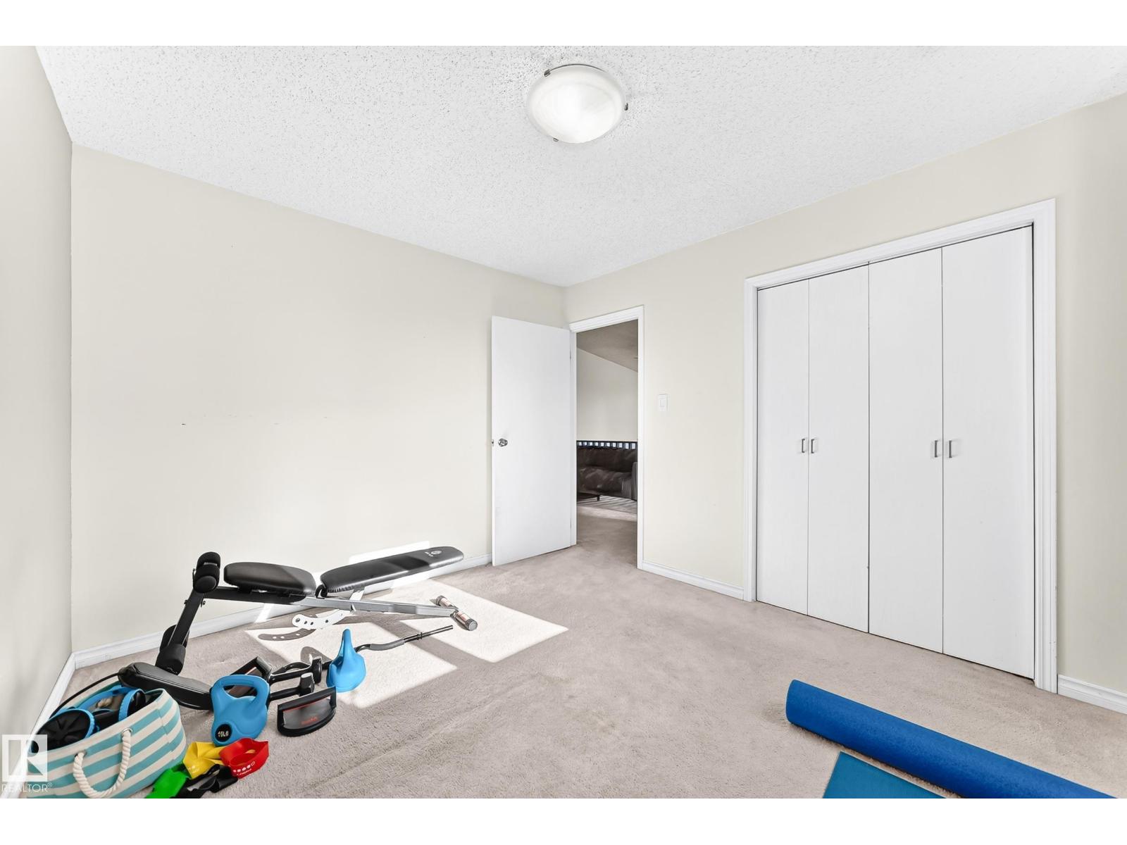 92 Howson Cr Nw Property Photo 47