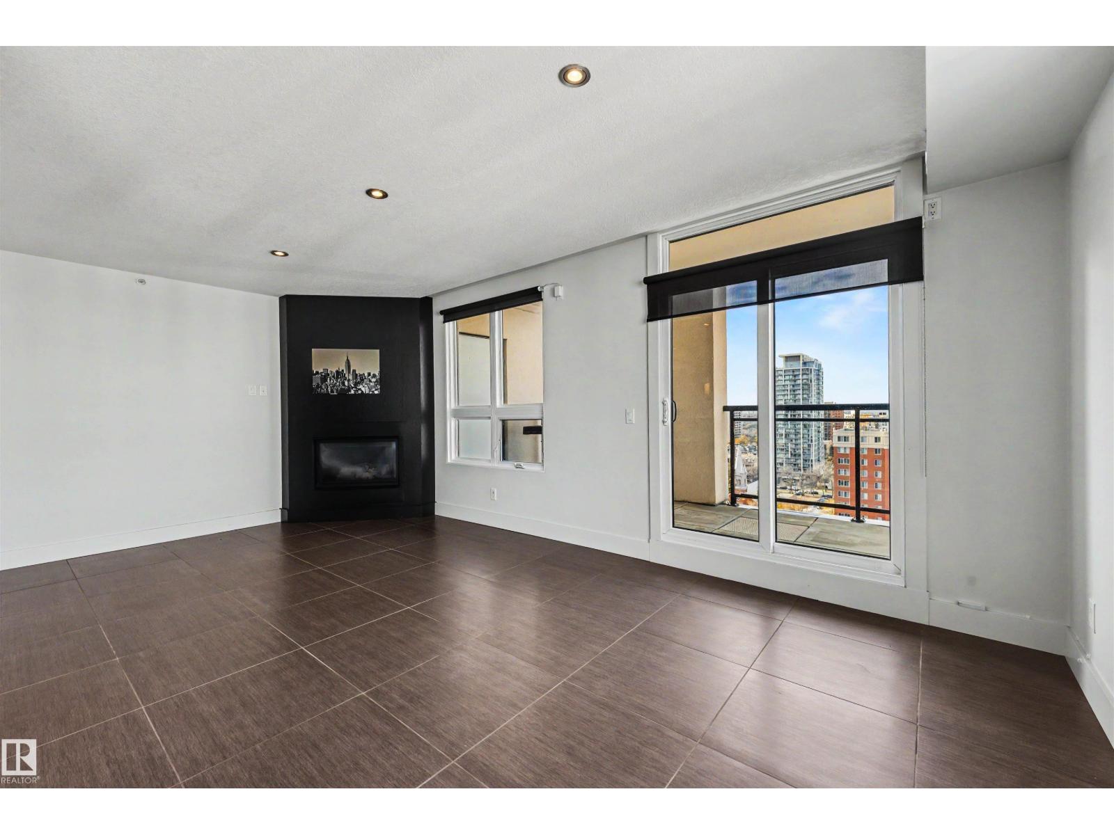 #1704 9939 109 St Nw Property Photo 11