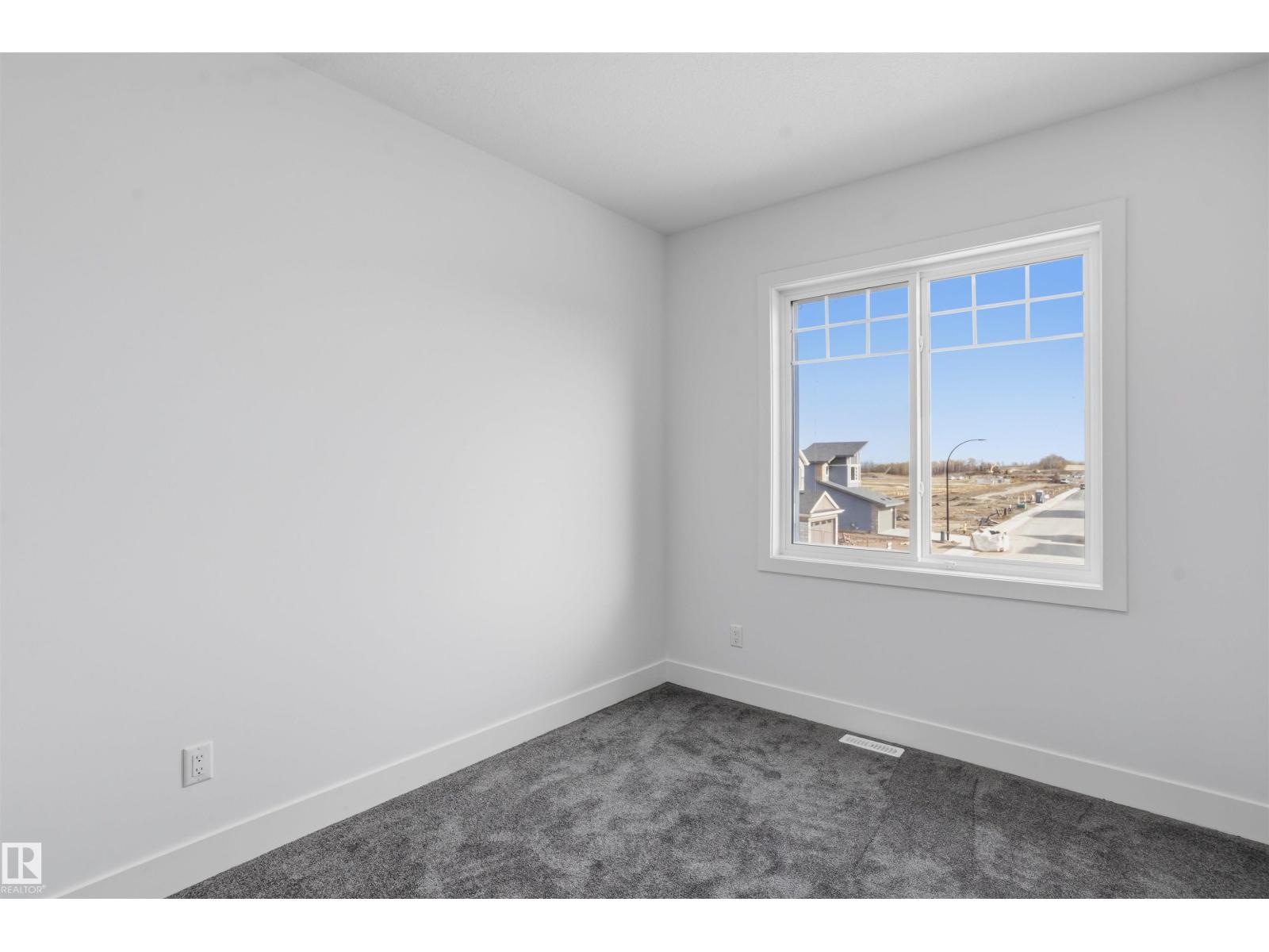 2159 1 Av Sw Property Photo 43