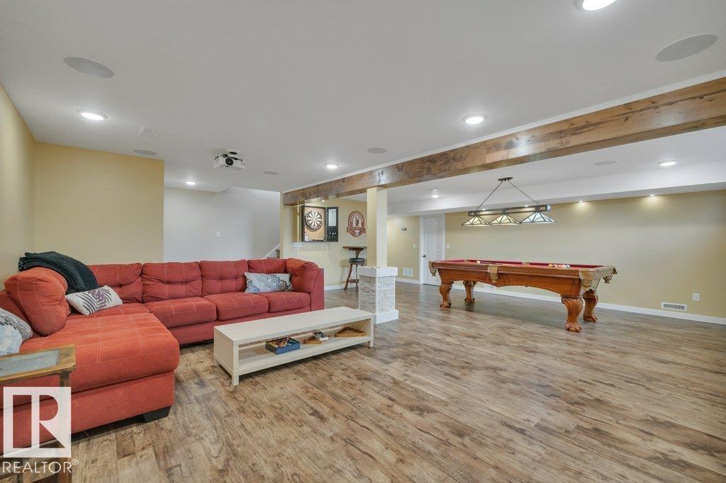 6960 21 Av Nw Property Photo 41