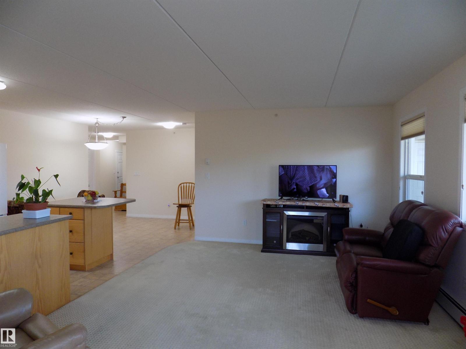 #203 4707 51 Avenue Property Photo 11