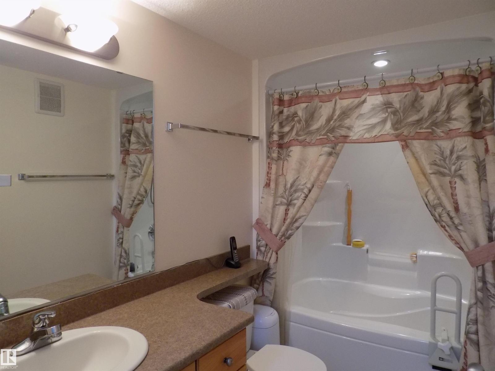 #203 4707 51 Avenue Property Photo 24