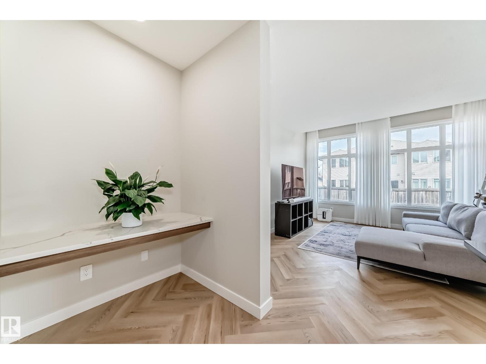 4231 206 St Nw Property Photo 26