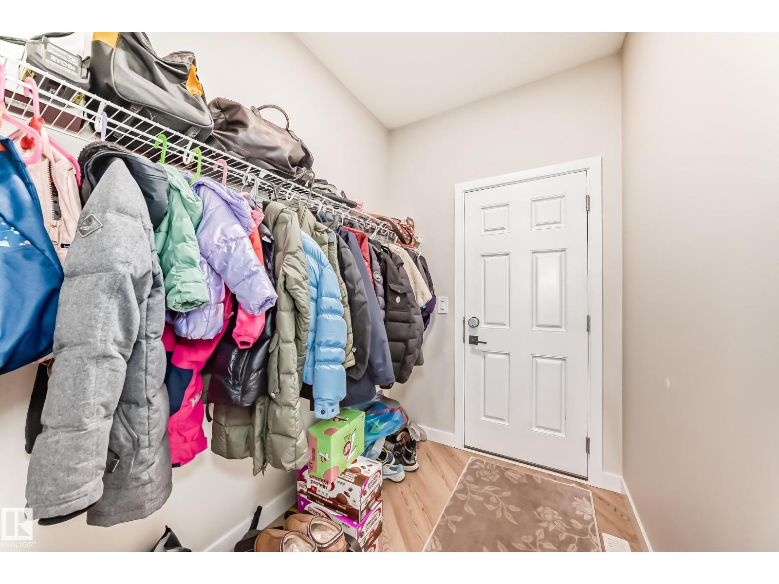 4231 206 St Nw Property Photo 29