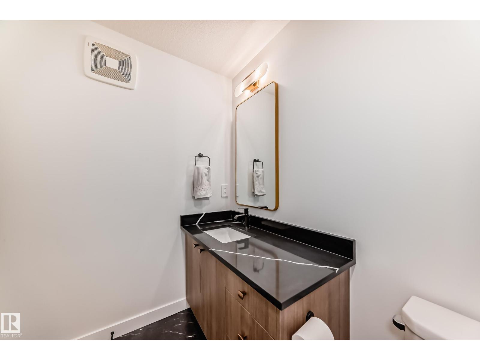 4231 206 St Nw Property Photo 49