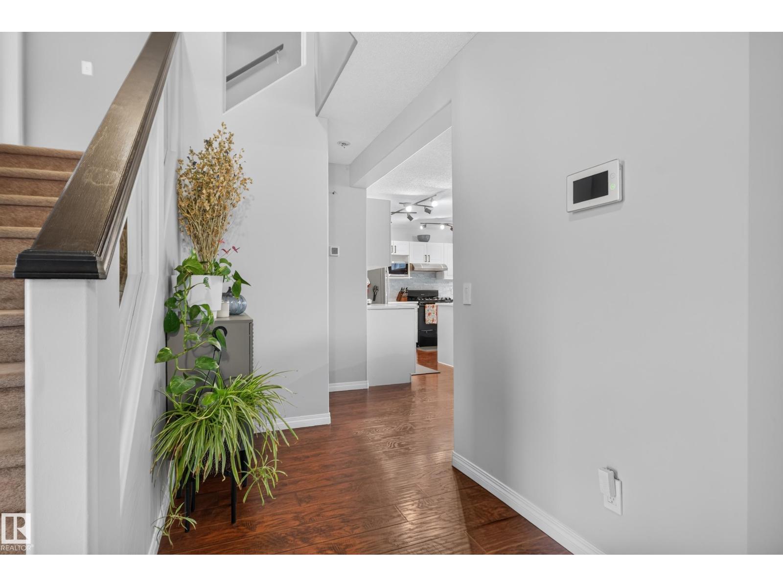 14832 48 St Nw Property Photo 5