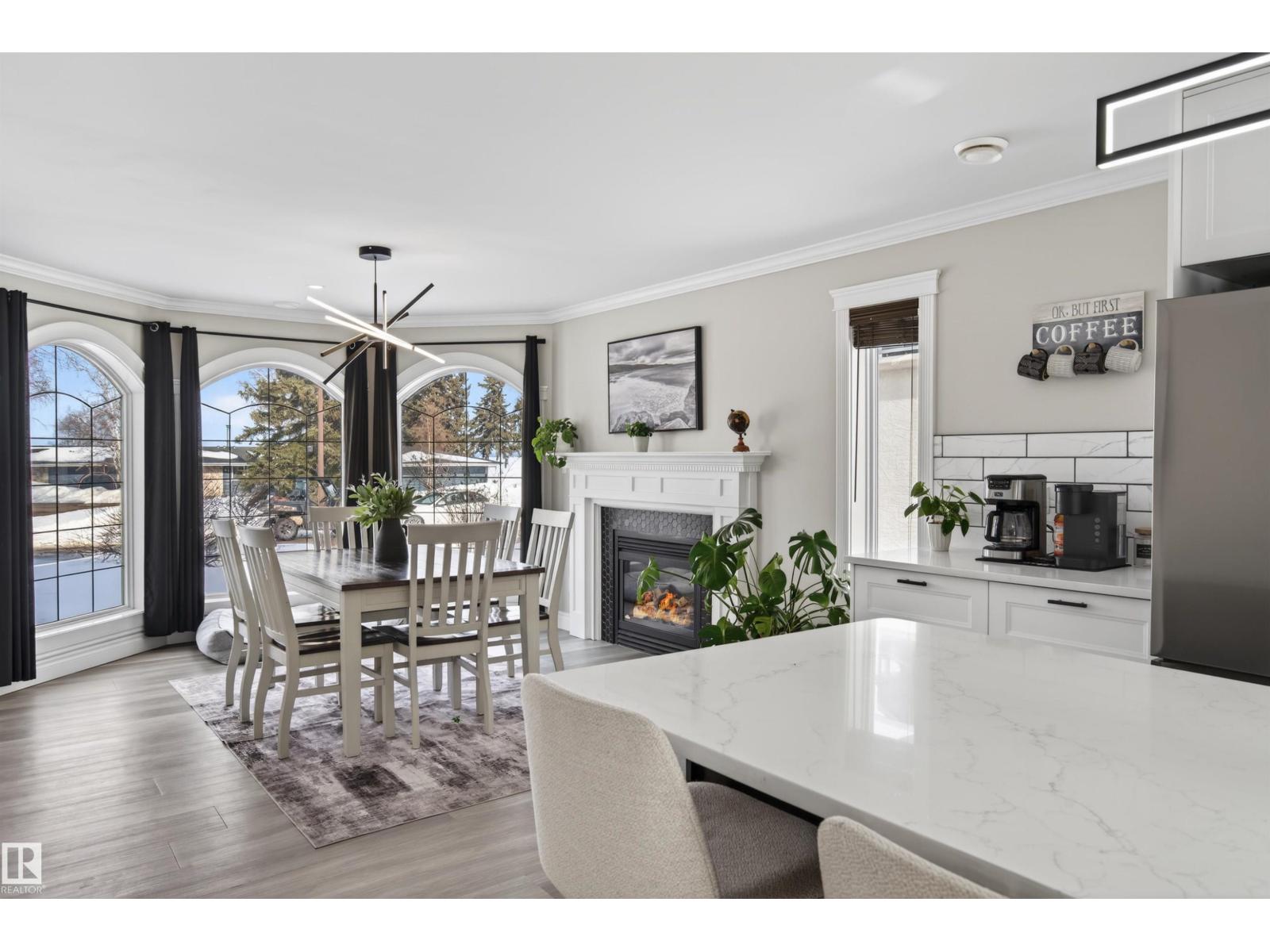 807 Beach Av Property Photo 9
