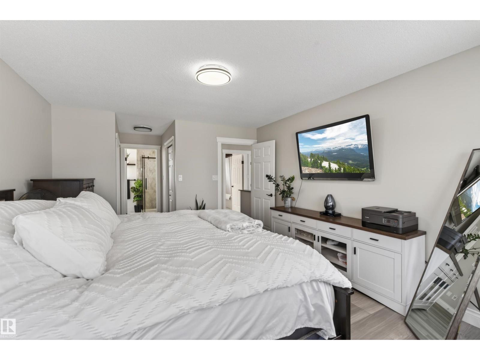 807 Beach Av Property Photo 22