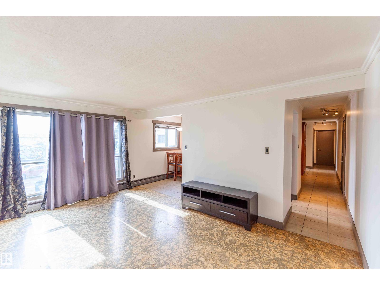 #302 10745 83 Av Nw Property Photo 3