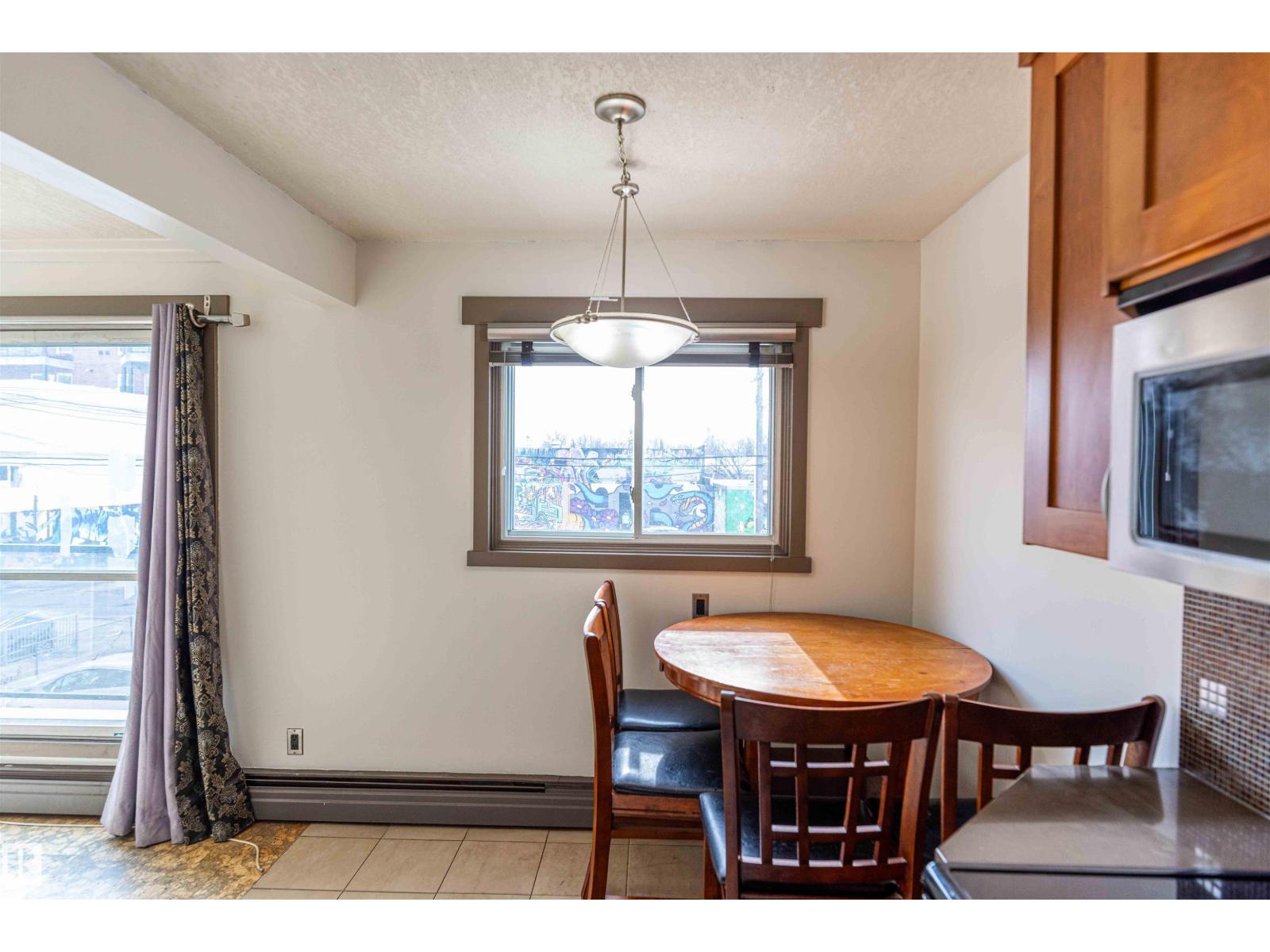 #302 10745 83 Av Nw Property Photo 9
