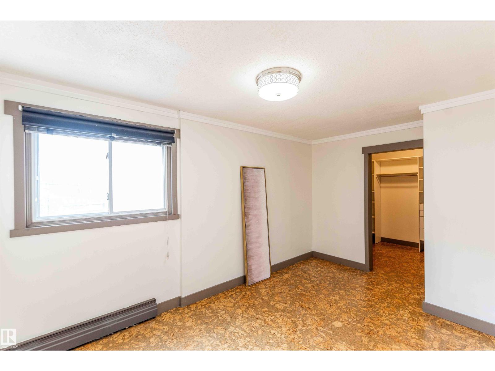 #302 10745 83 Av Nw Property Photo 13