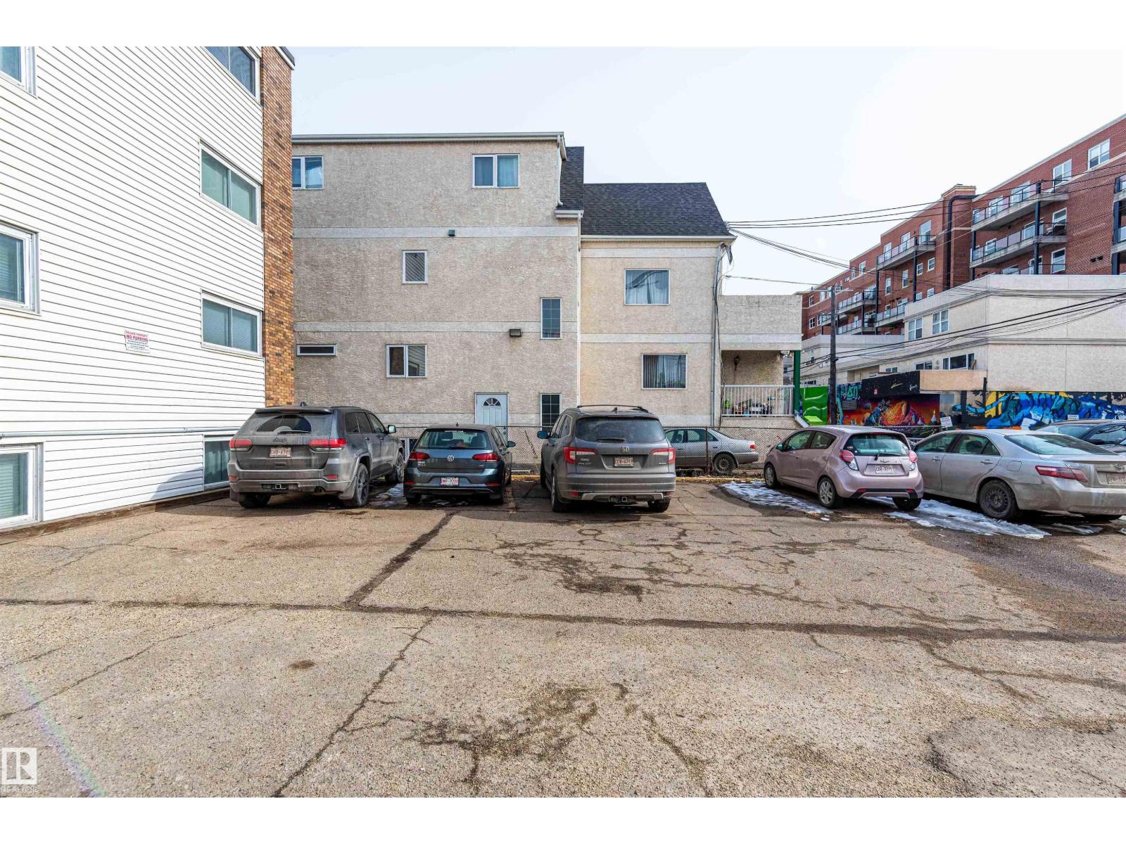#302 10745 83 Av Nw Property Photo 28