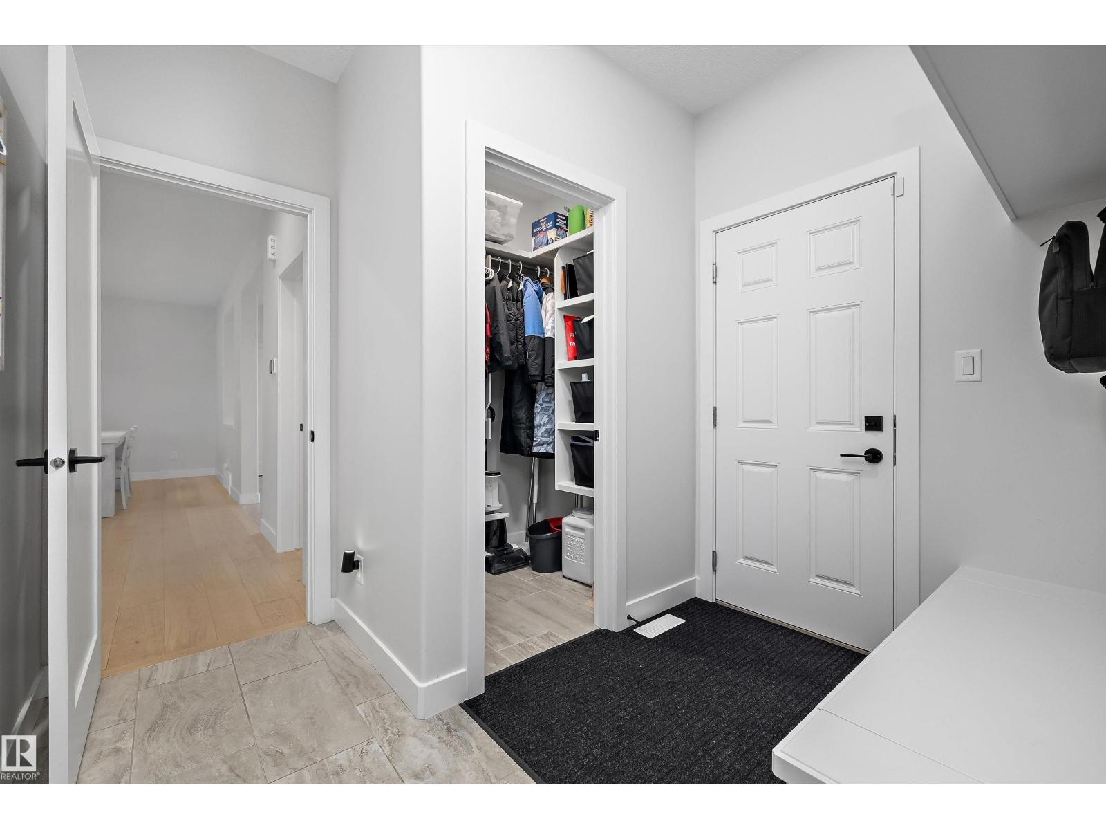 61 Rybury Ct Property Photo 8