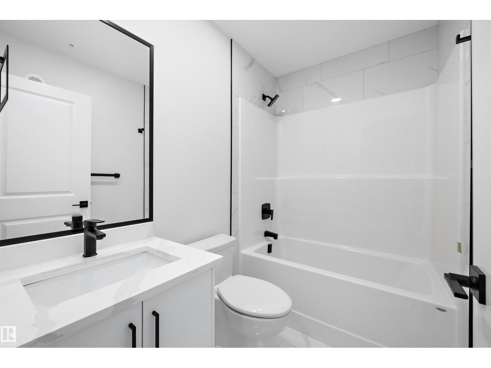 61 Clichy Cl Property Photo 23