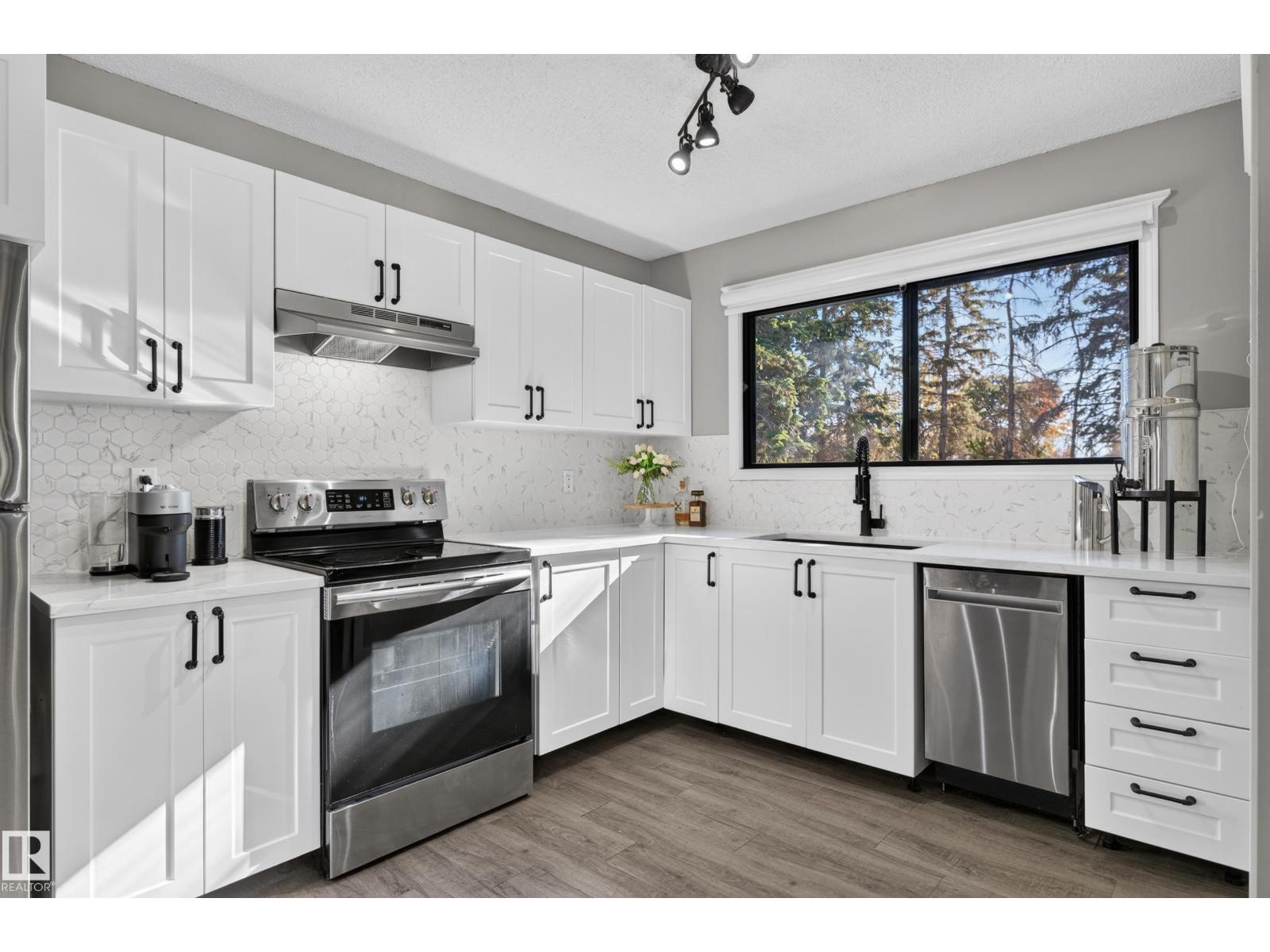 5773 Garden Meadows Dr Property Photo 17