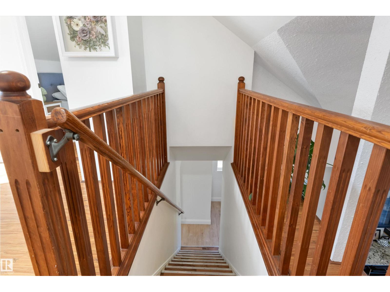 5016 52 Av Property Photo 26