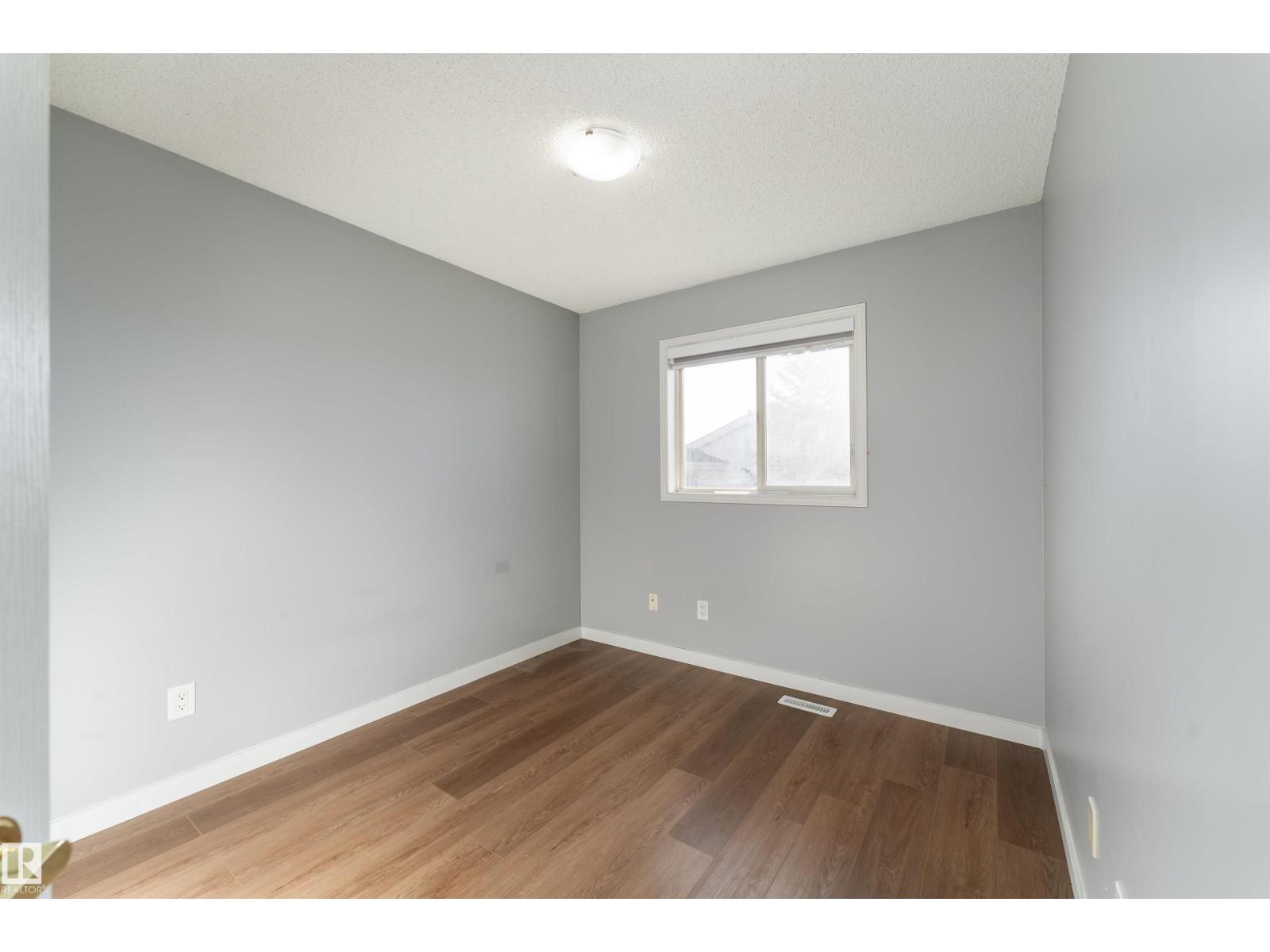 #68 3380 28a Av Nw Property Photo 29