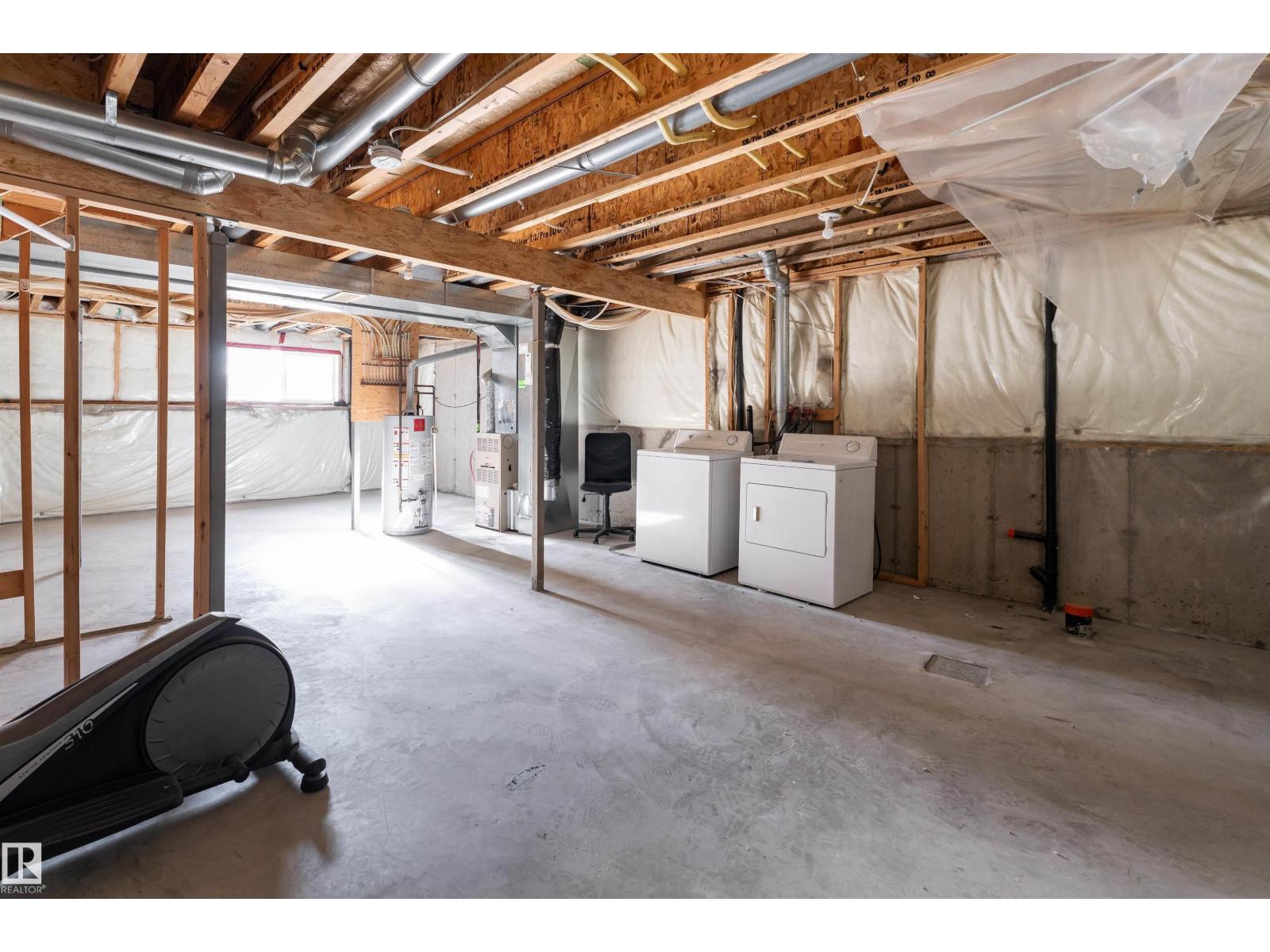 #68 3380 28a Av Nw Property Photo 32