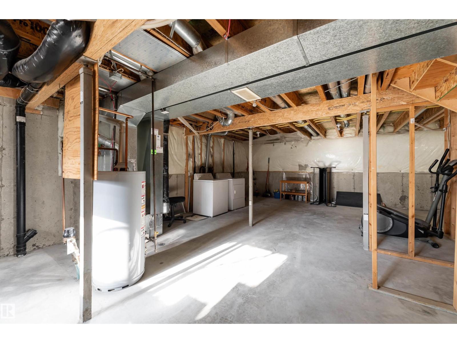 #68 3380 28a Av Nw Property Photo 33