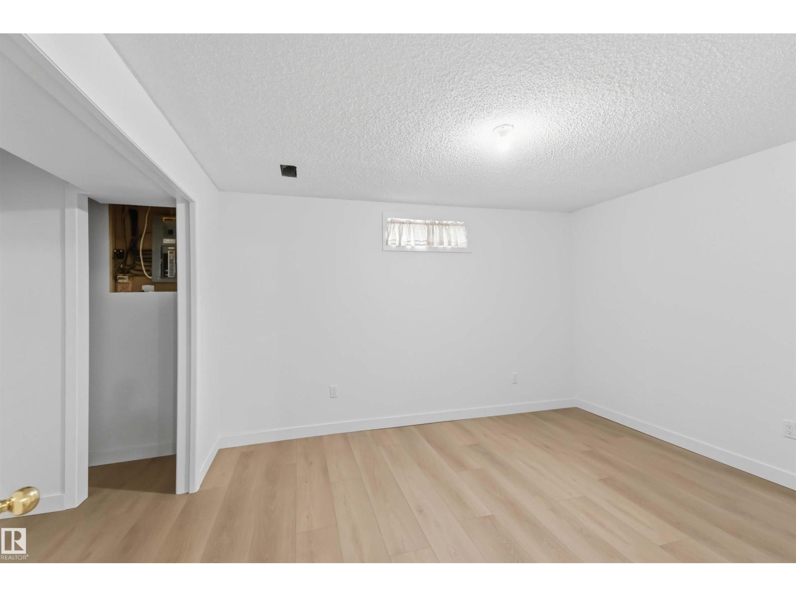 6207 146 Av Nw Property Photo 35