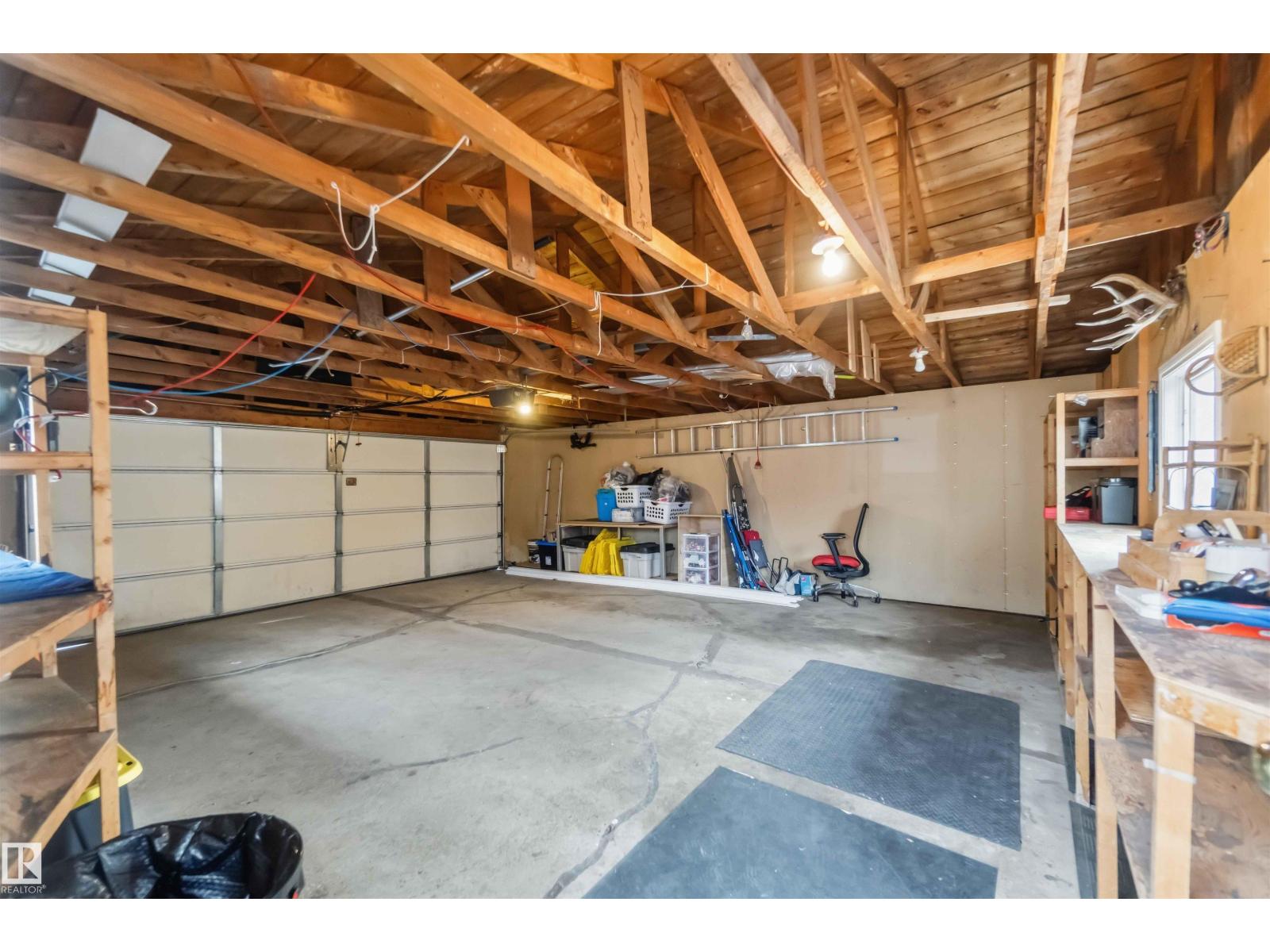 6207 146 Av Nw Property Photo 44