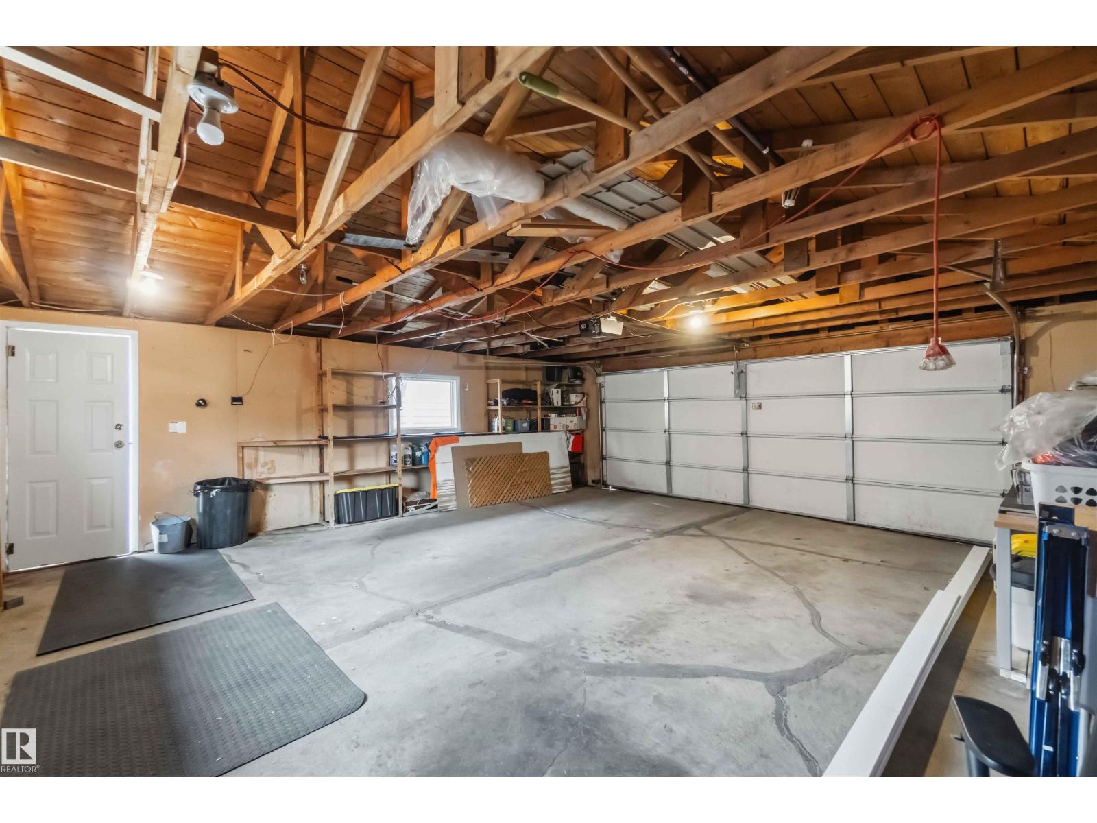 6207 146 Av Nw Property Photo 45