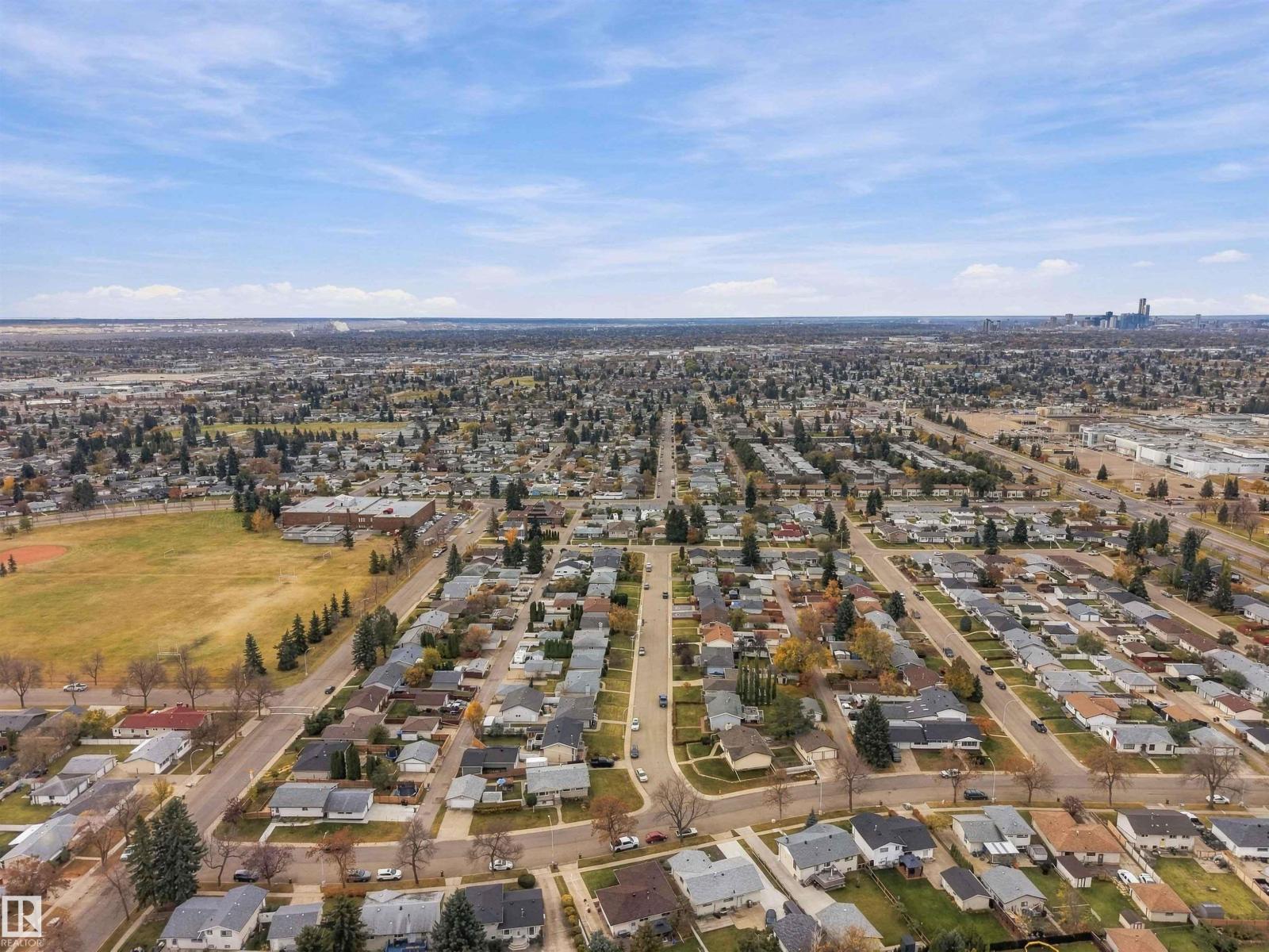 6207 146 Av Nw Property Photo 58