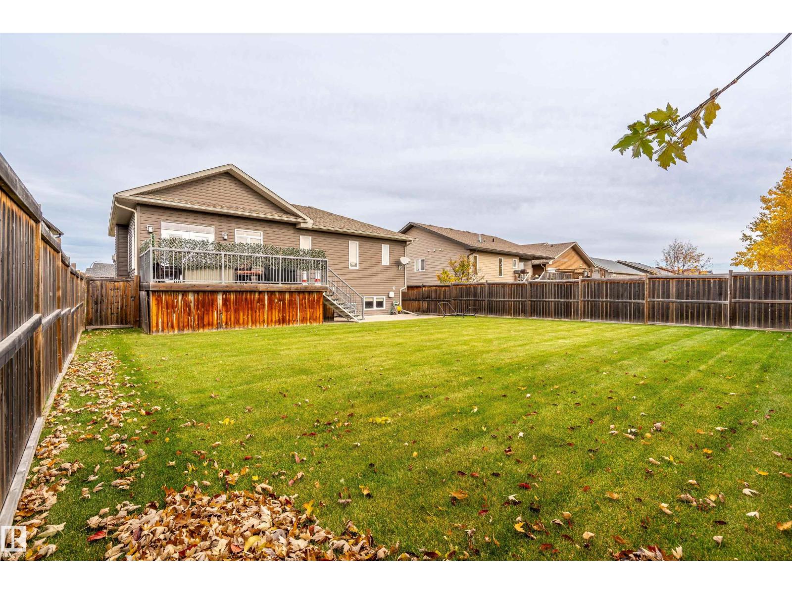 4923 59 Av Property Photo 33