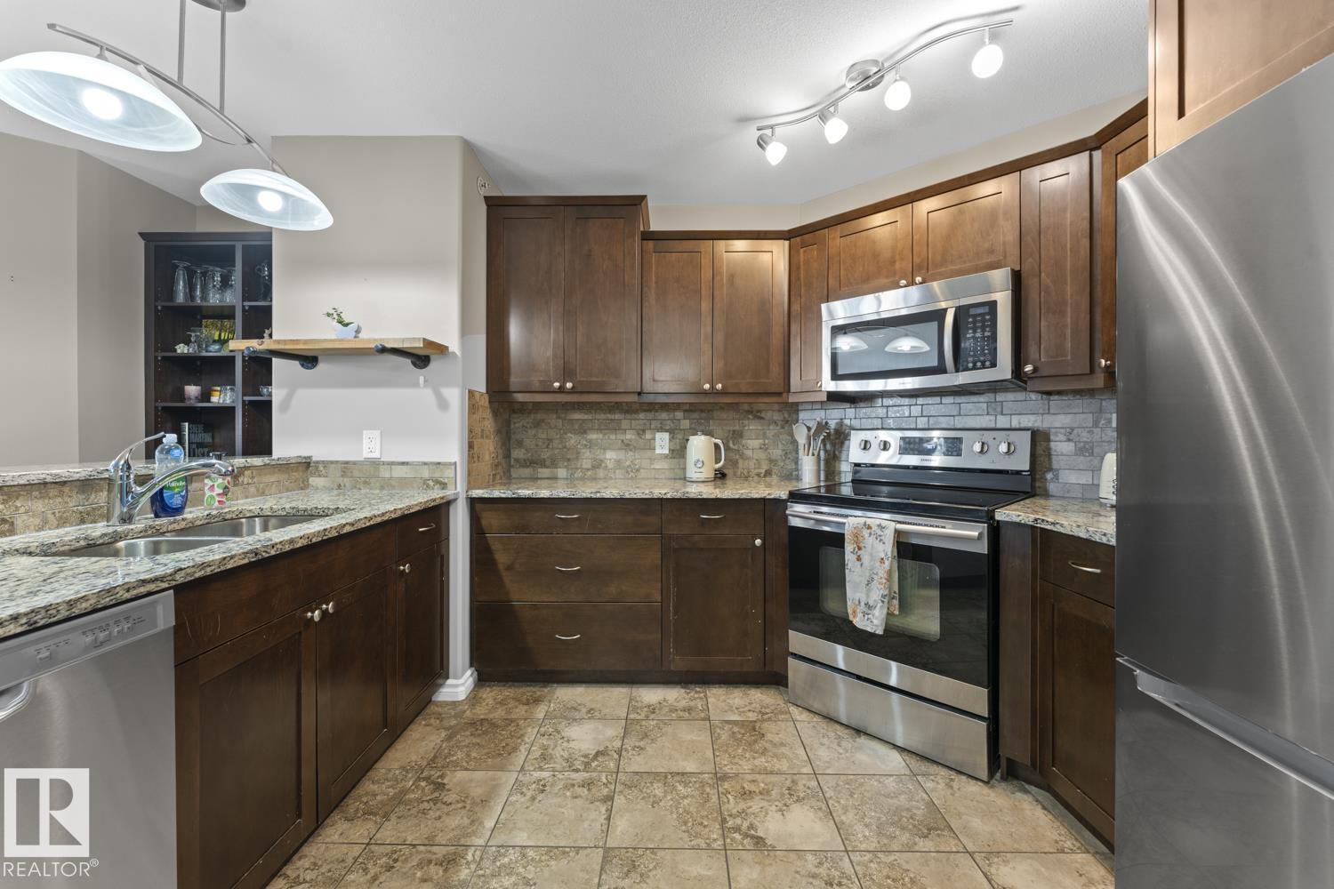 3407 901 16 St Property Photo 5