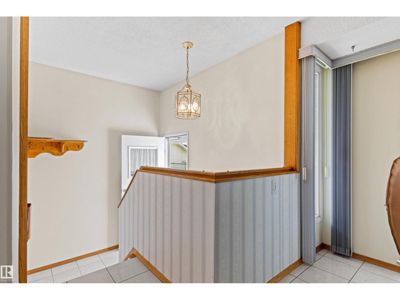 14 Goebel Cl Property Photo 24