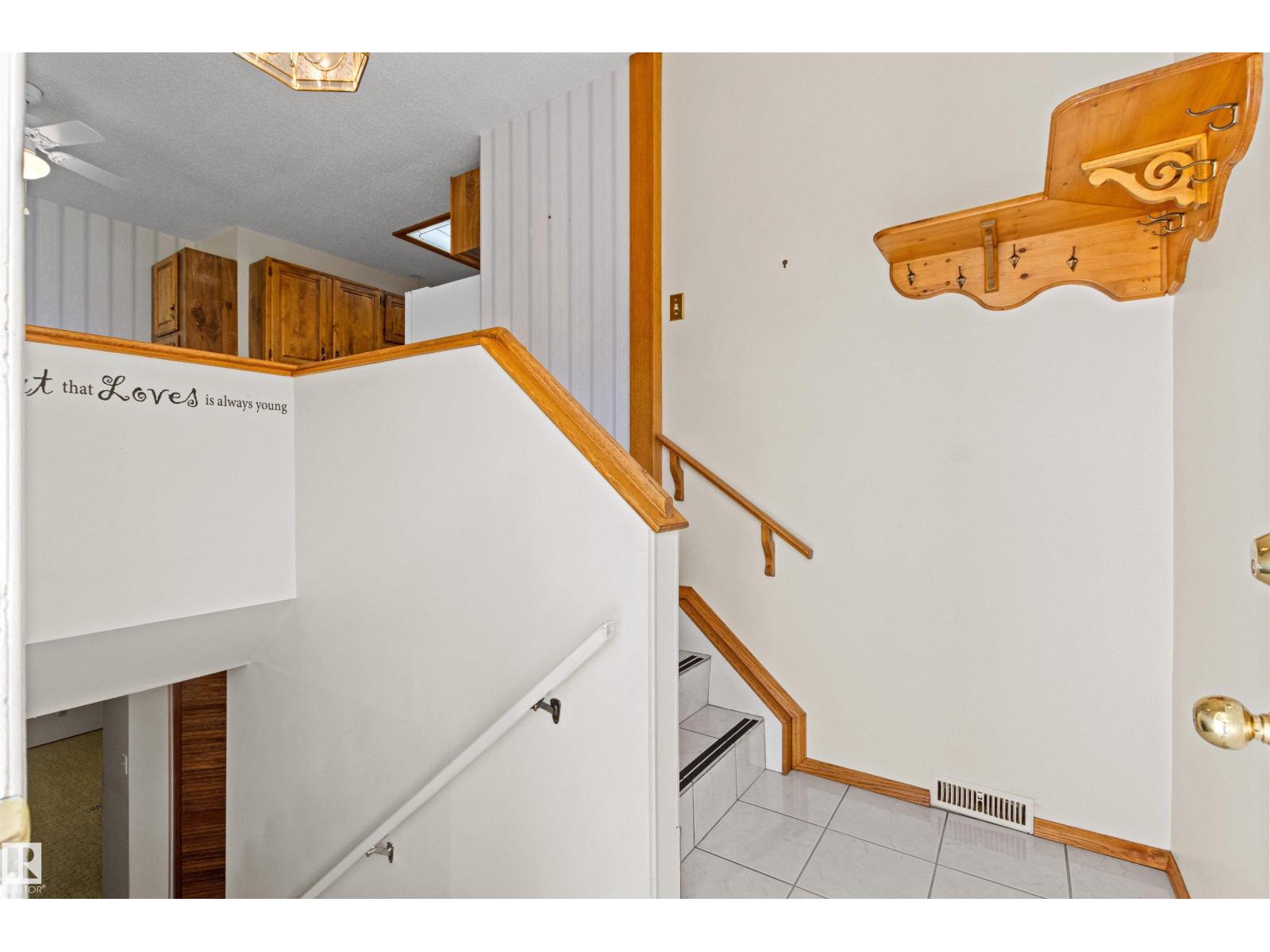 14 Goebel Cl Property Photo 25