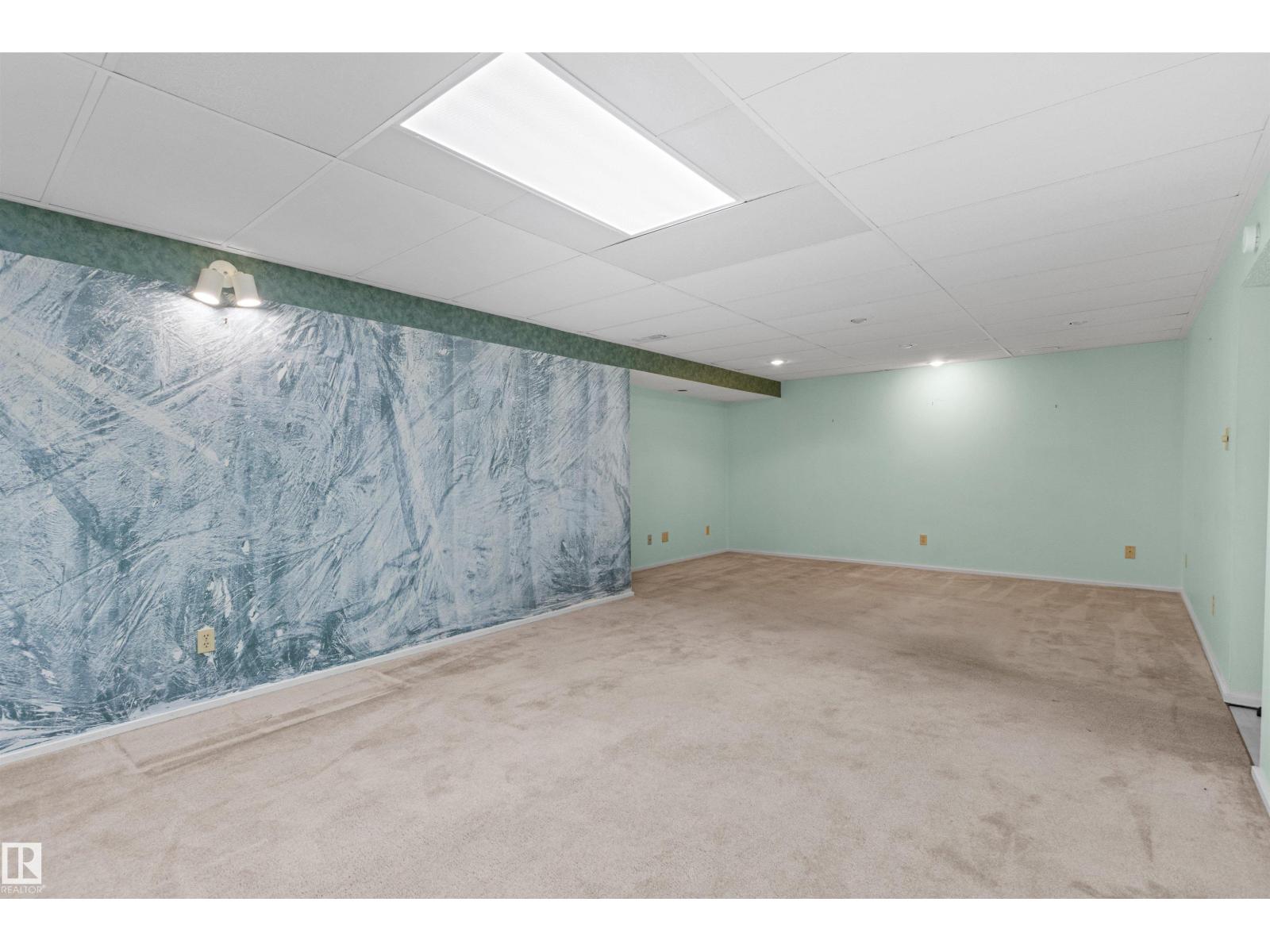 14 Goebel Cl Property Photo 35