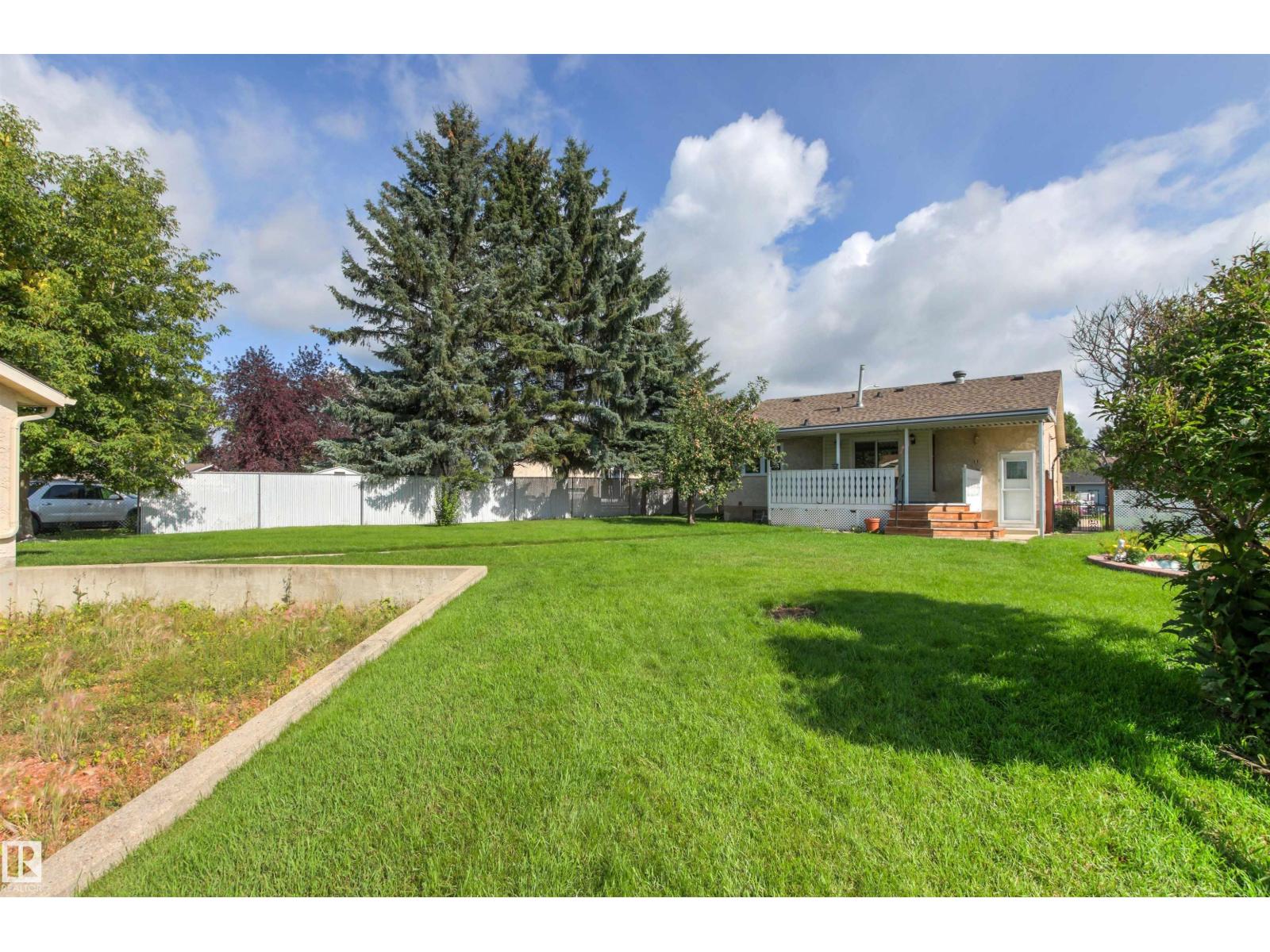 14 Goebel Cl Property Photo 52