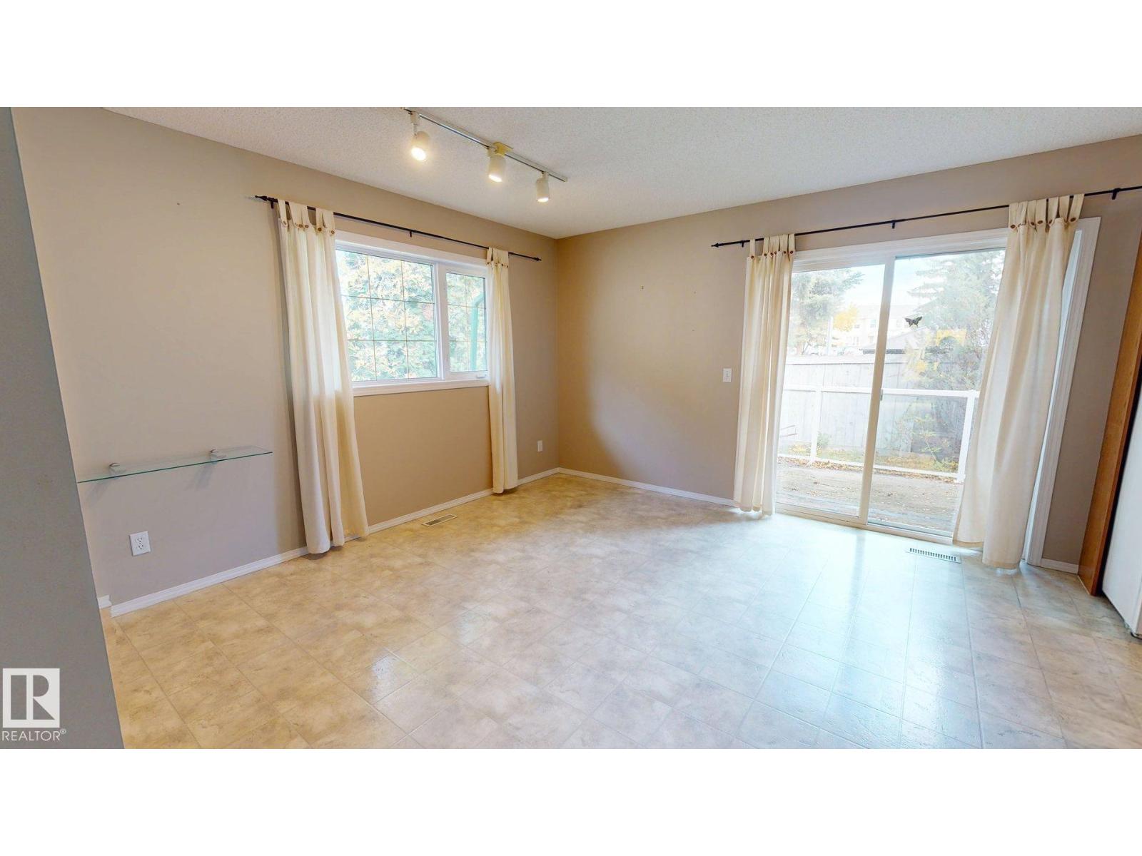 #8 11 Hunchak Wy Property Photo 5
