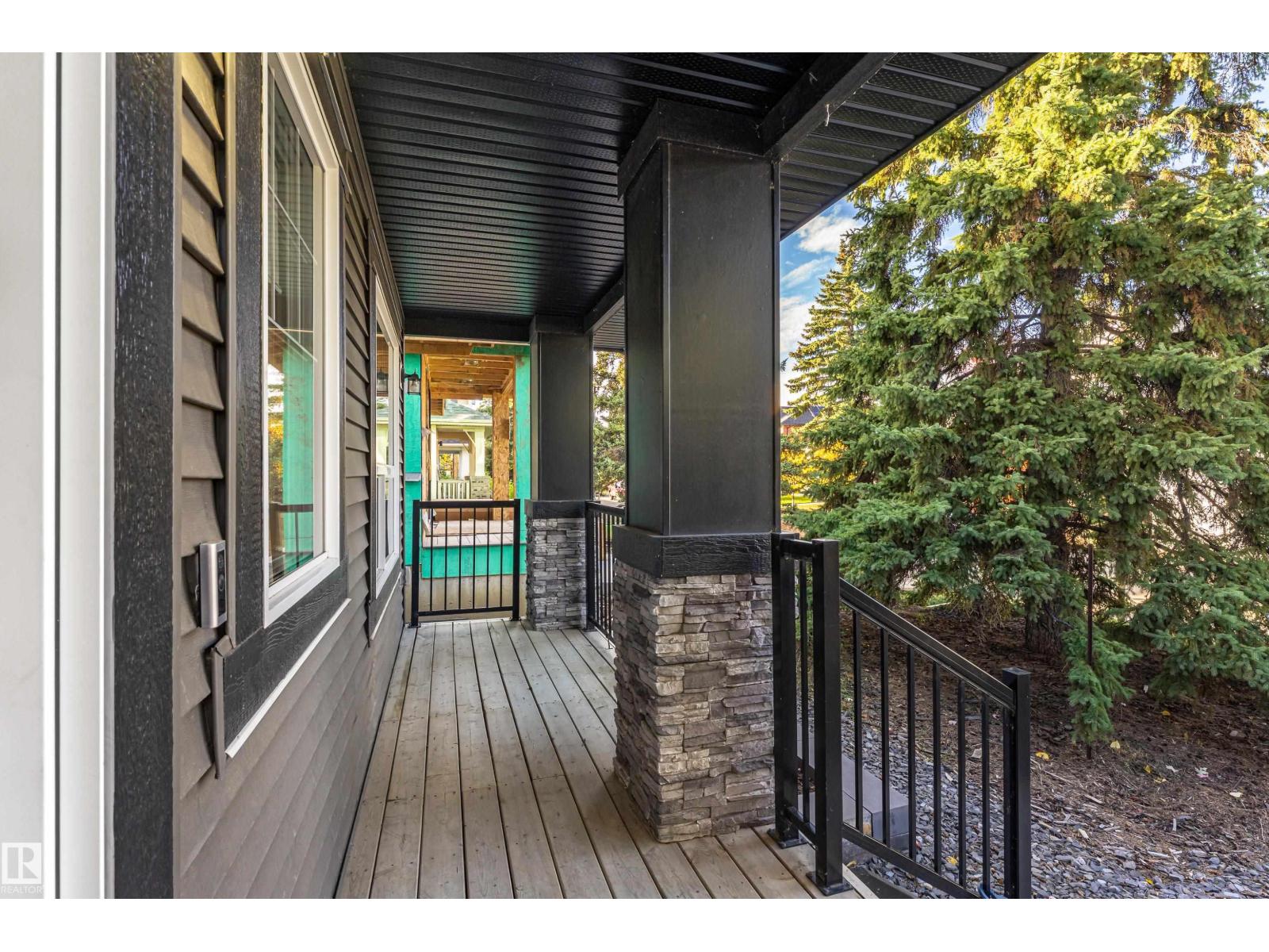 6061 Naden Ld Nw Property Photo 4