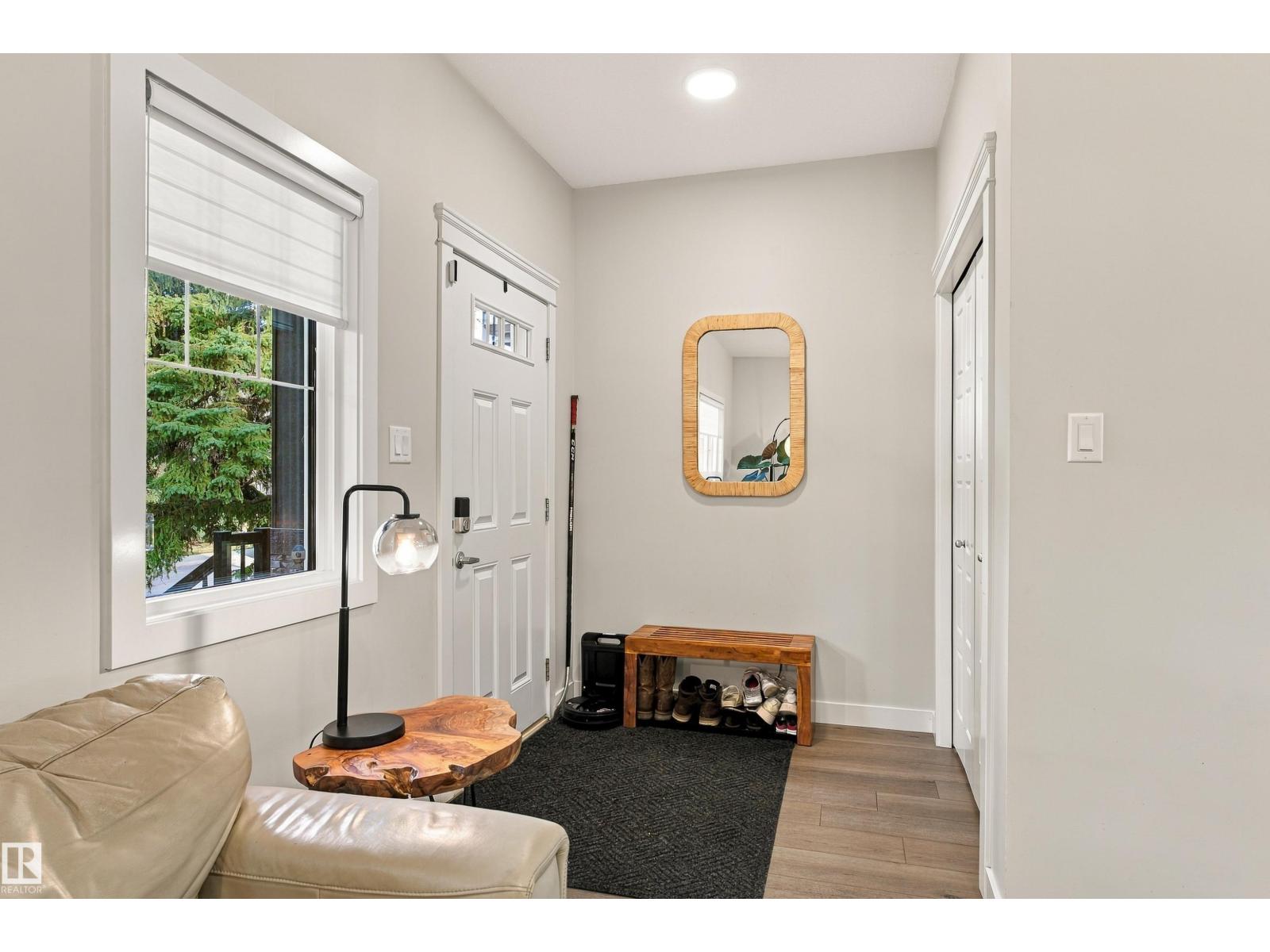 6061 Naden Ld Nw Property Photo 8